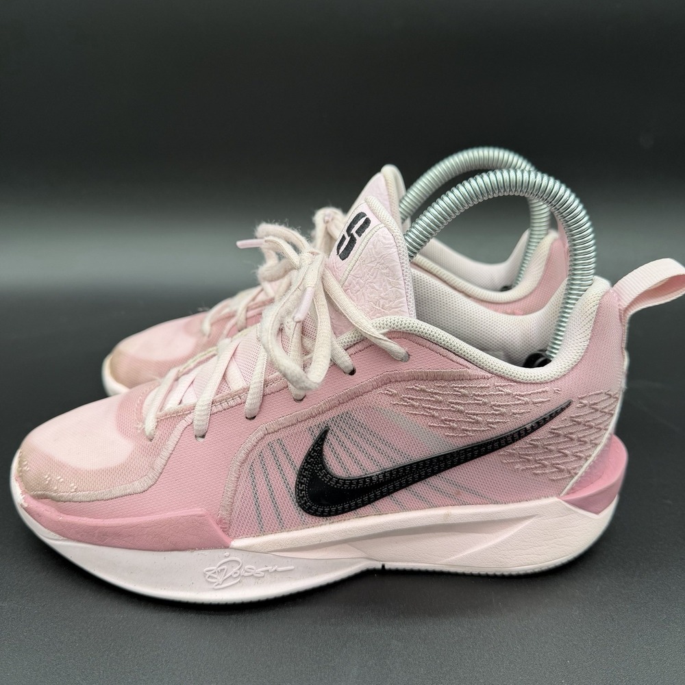 Nike Basketball Sabrina 2 "Pink Foam" Size Kids 3Y - Picture 3 of 10